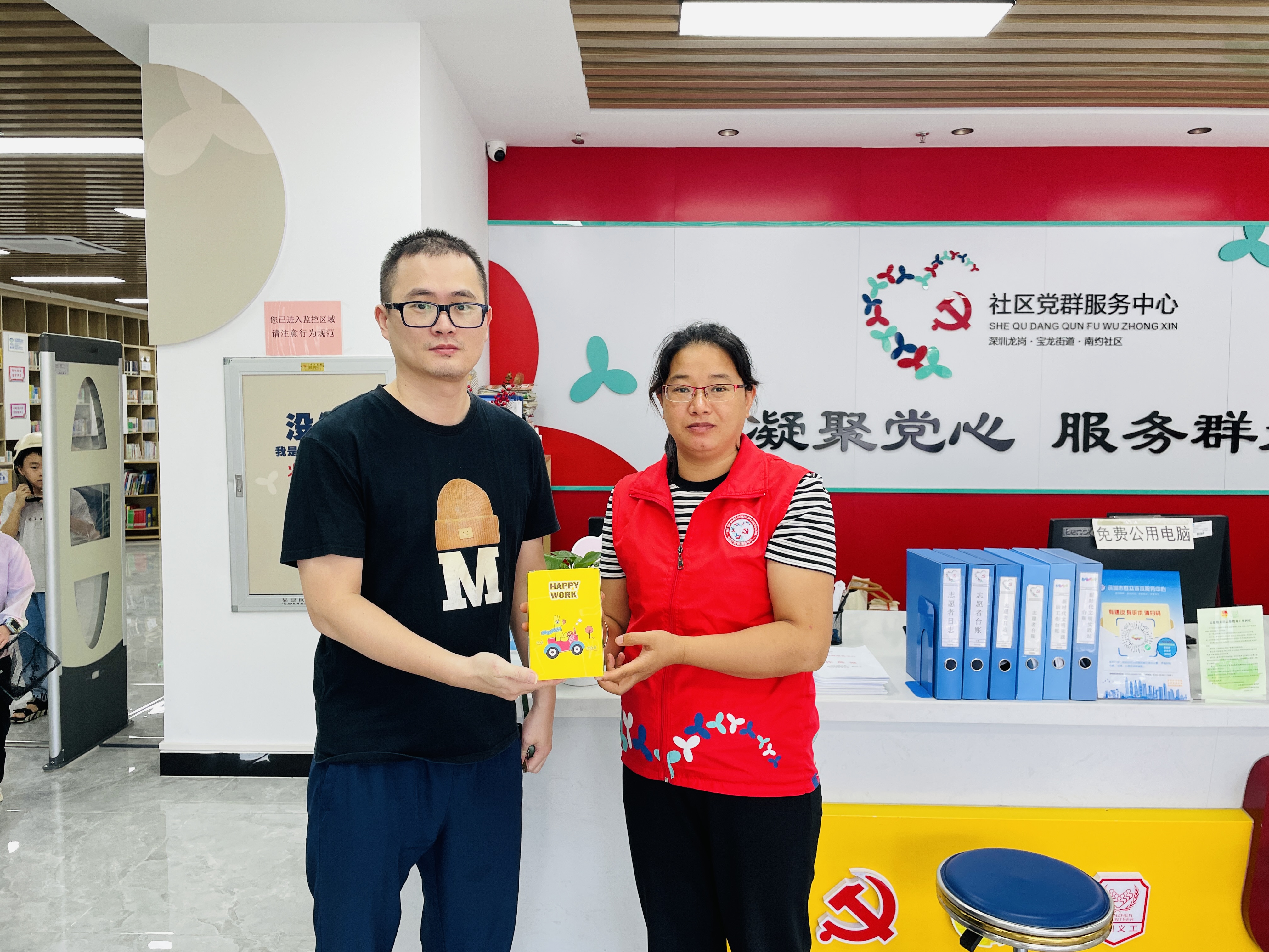 米兰·(milan)-为何餐馆都在统一提供免费柠檬水?